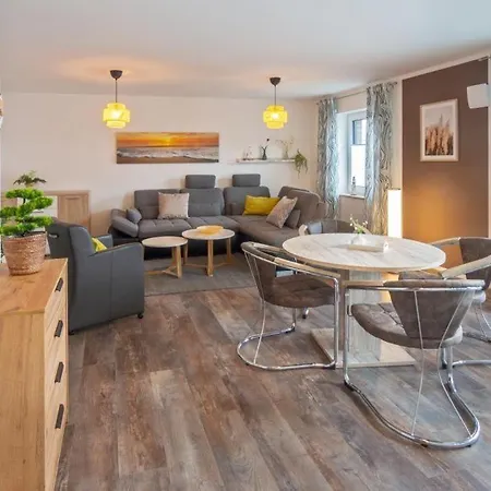 Apartman Traum-wohnung-4-mit-balkon *