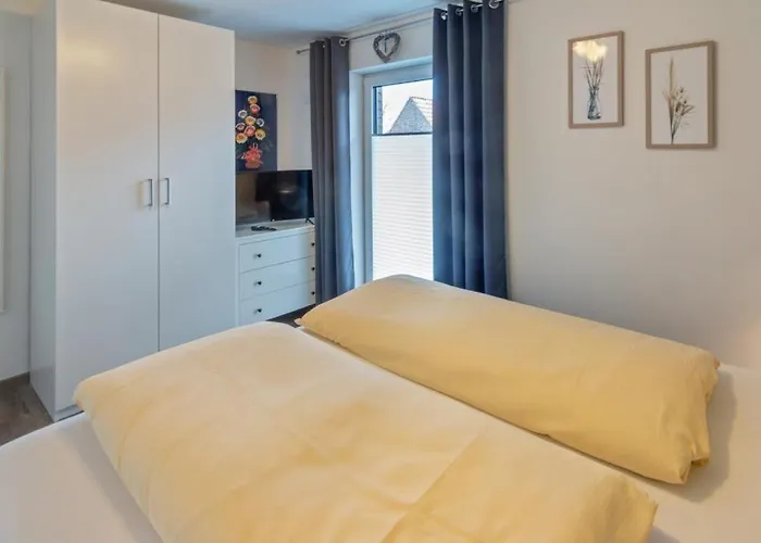 Lägenhet Traum-wohnung-4-mit-balkon *